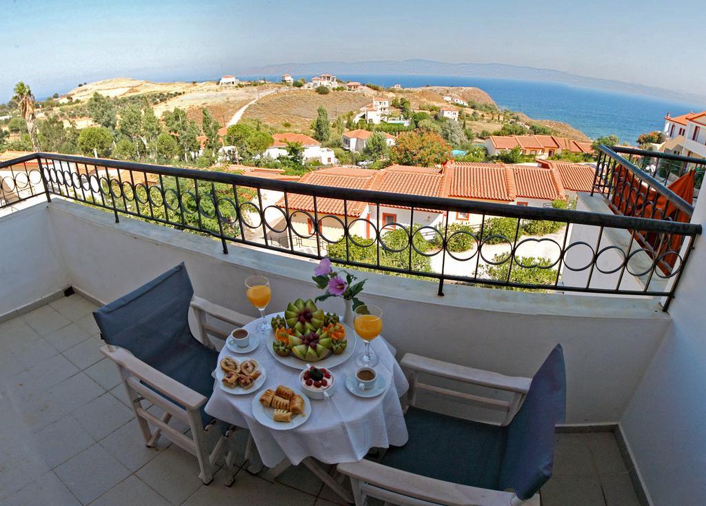 Belvedere Aeolis Hotel Molyvos Eksteriør billede