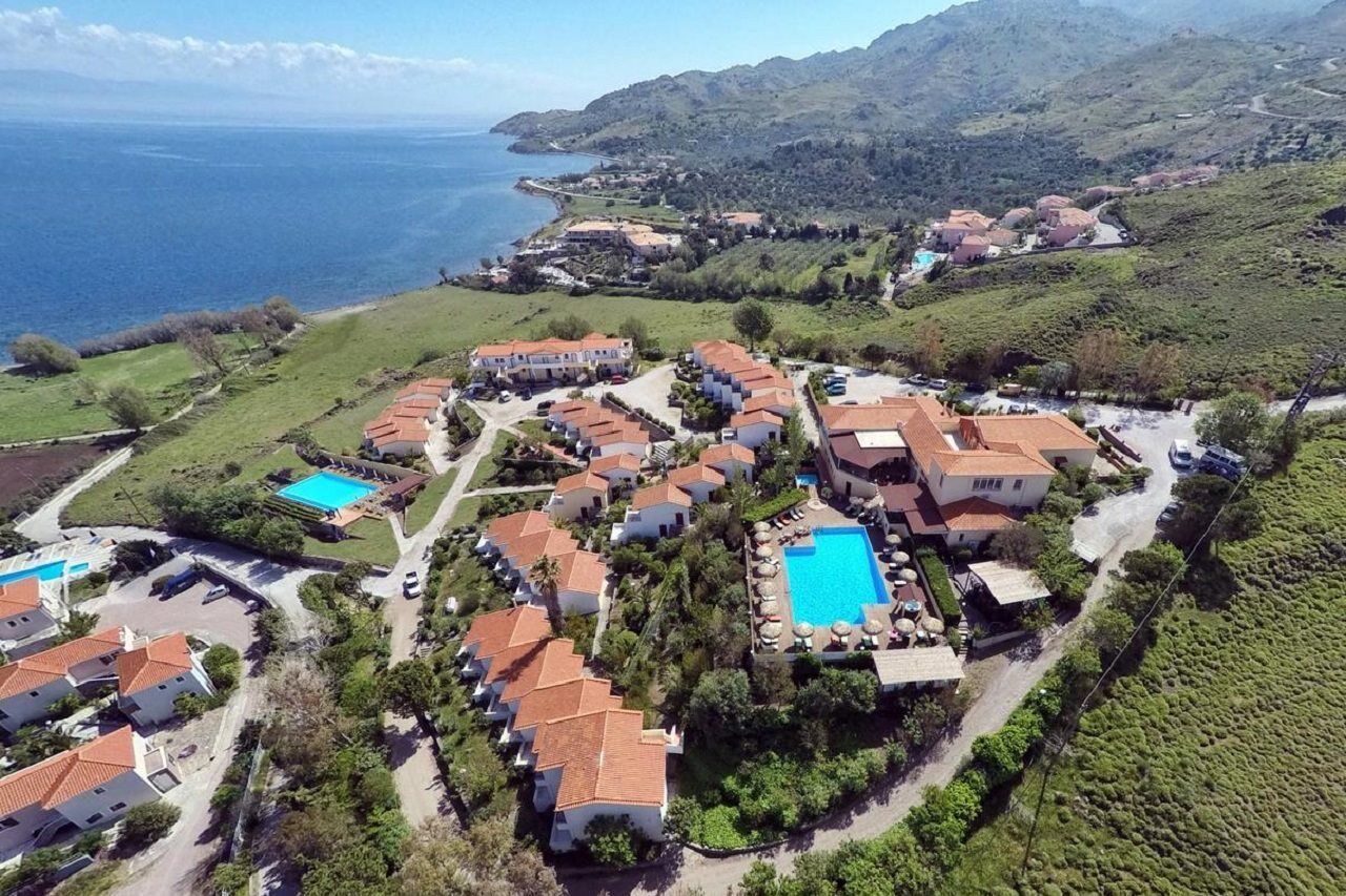 Belvedere Aeolis Hotel Mithymna Eksteriør billede